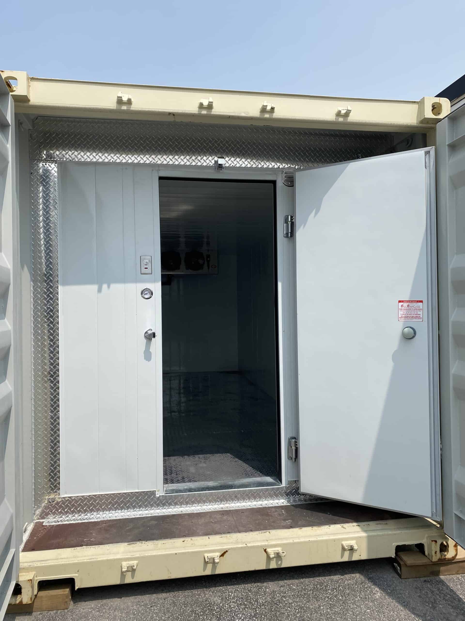 2023 - 20' Cooler / Freezer Container (Like New) - Image 3