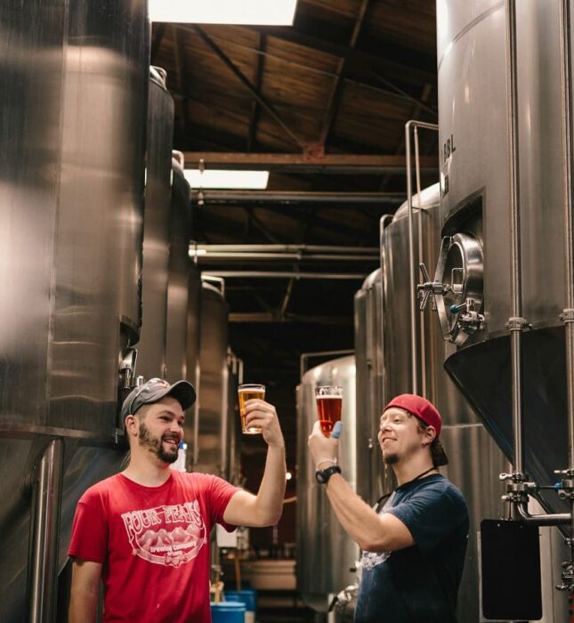Breweries & Distilleries Use Temporary Cold Storage Breweries & Distilleries Use Temporary Cold Storage