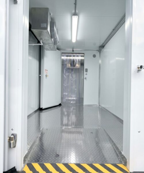 Dual Refrigerated Container for Rent Outside and Inside Gate View Dual Refrigerated Container for Rent Outside and Inside Gate View